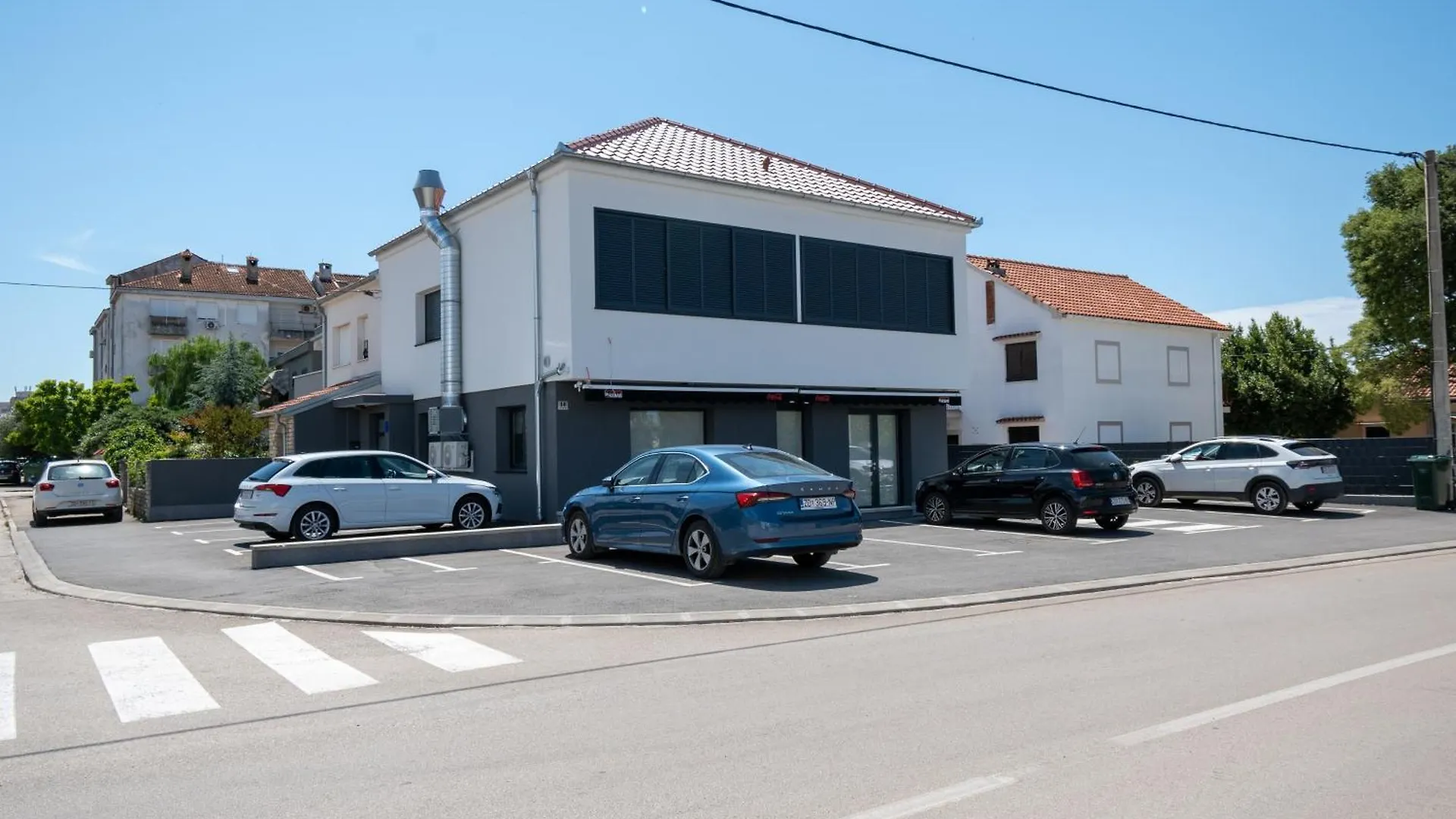 Apartments With A Parking Space Zadar - 23055