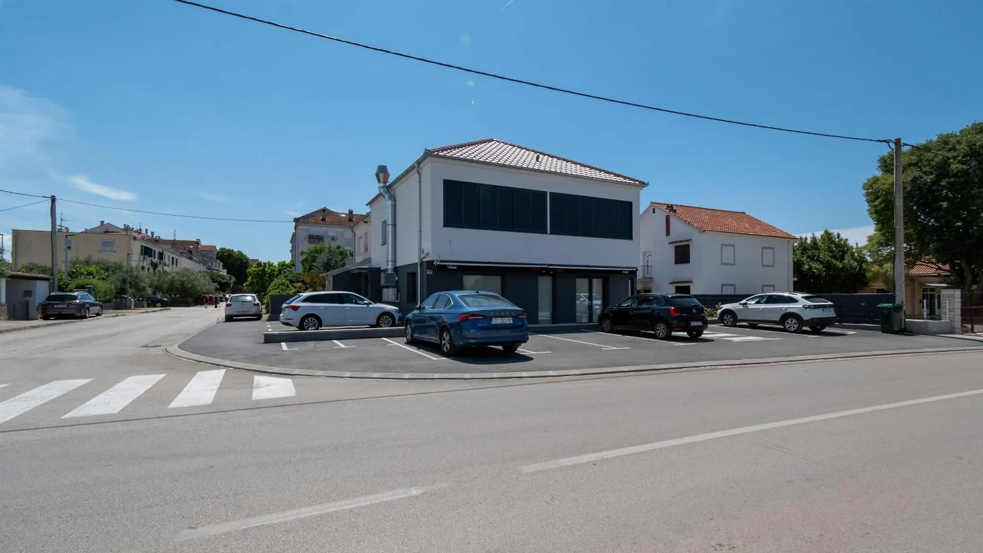 Apartments With A Parking Space Zadar - 23055